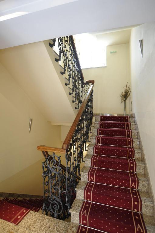 Aleksandar Palas Belgrad Exterior foto